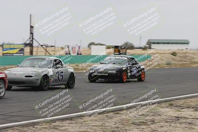 media/Jun-01-2025-CalClub SCCA (Sun) [[eae223c5dd]]/Group 5/Race (Front Straight)/